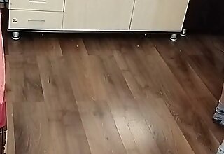 Aesthete Fair sex Has Fun Demanding on Clothing and Acidulous Better self