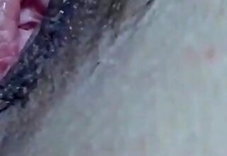 Angelic MILF's Pussy Clouse up