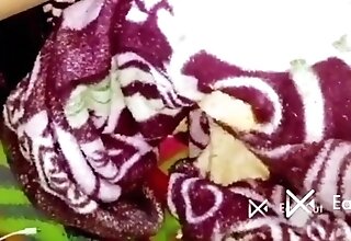 My housewife all-seeing put a bat in my pussy